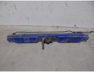 Recambio de panel frontal para chevrolet cruze hatchback 2.0 diesel cat referencia OEM IAM DE CHAPA CON CERRADURA 