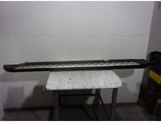 Recambio de faldon lateral para mercedes-benz clase glk (w204) glk 3.0 cdi cat referencia OEM IAM A20452001009051 NEGRO Y GRIS I