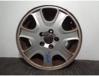 Recambio de llanta para volvo s60 berlina 2.4 20v turbo cat referencia OEM IAM 9173552 R167JX16X49 ALUMINIO 7P