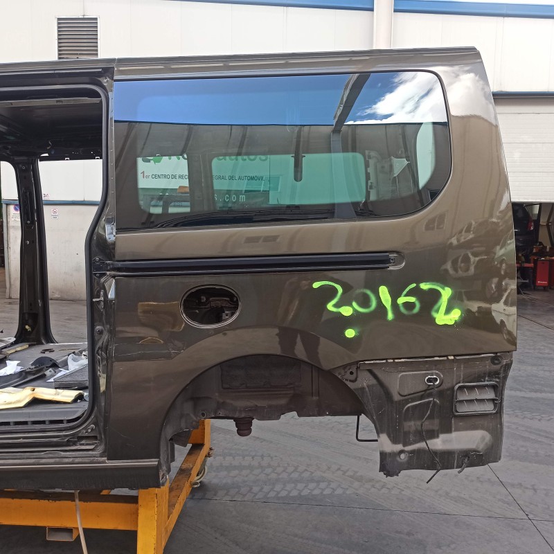 Recambio de aleta trasera izquierda para peugeot expert tepee l2h1 allure referencia OEM IAM 8525HR CORTE CARROCERIA 