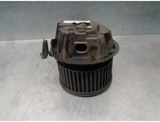 Recambio de motor calefaccion para dacia logan 1.6 cat referencia OEM IAM 272106020R N103300P VALEO