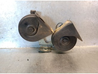 Replacement horn for Alfa Romeo 159 Sportwagon (939_) 2.0 JTDM (939BXP1B) OEM IAM reference A046522 50508363 