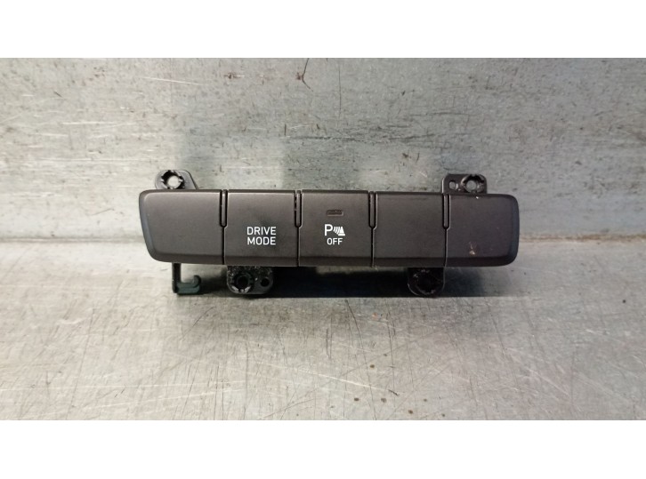 Recambio de mando multifuncion para hyundai bayon (bc3) 1.0 t-gdi referencia OEM IAM 93300Q0160 93300Q01604X 