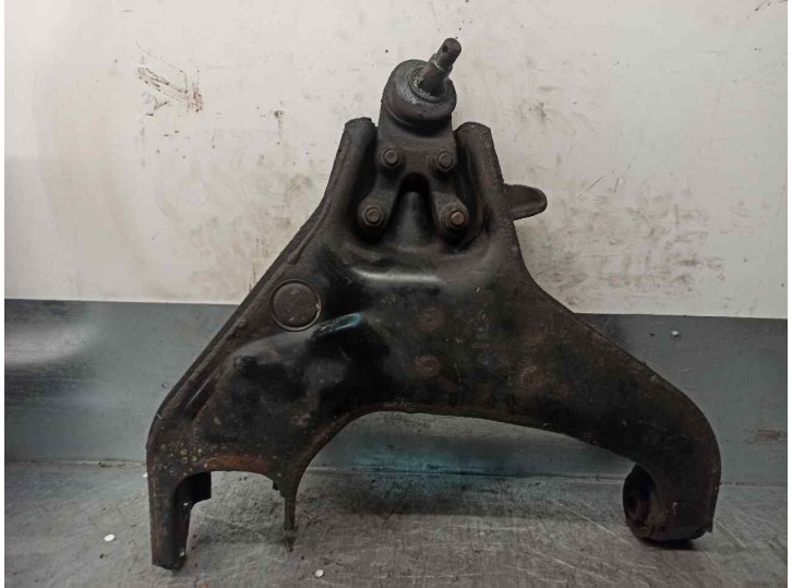 Recambio de brazo suspension inferior delantero derecho para hyundai terracan (hp) 2.5 tci referencia OEM IAM 54503H1002 