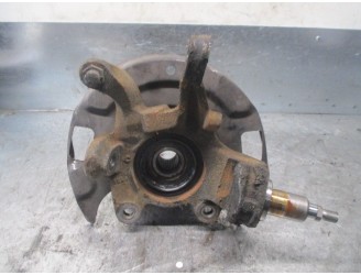 Recambio de mangueta delantera izquierda para nissan primera berl./familiar (p10/w10) 2.0 16v cat referencia OEM IAM 4001153J02 