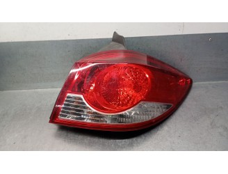 Recambio de piloto trasero derecho para chevrolet cruze 1.6 cat referencia OEM IAM 95127057 95127057 