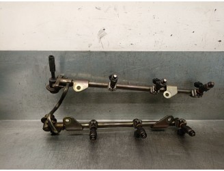 Recambio de rampa inyectora para nissan murano i (z50) 3.5 4x4 referencia OEM IAM 17521AC700 17521AC700 