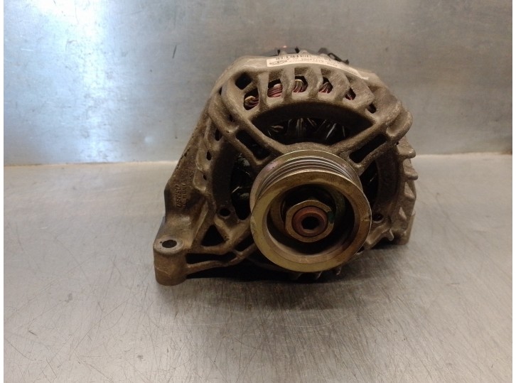 Recambio de alternador para fiat punto berlina (188) 1.2 cat referencia OEM IAM 51714794 MS1022118430 DENSO