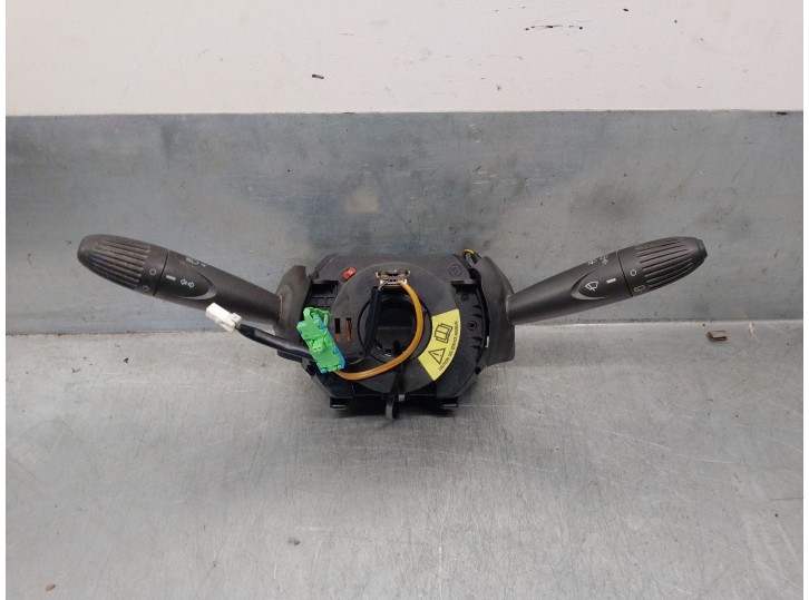 Recambio de mando luces para fiat punto berlina (188) 1.2 cat referencia OEM IAM 735381039 