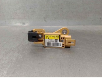 Replacement impact sensor for Opel Signum 3.0 V6 CDTi CAT (Y 30 DT / LB5) OEM IAM reference 13102027 BJS0002FA21 GM