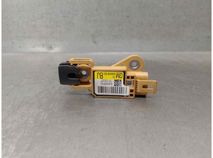Recambio de sensor impacto para opel signum 3.0 v6 cdti cat (y 30 dt / lb5) referencia OEM IAM 13102027 BJS0002FA21 GM