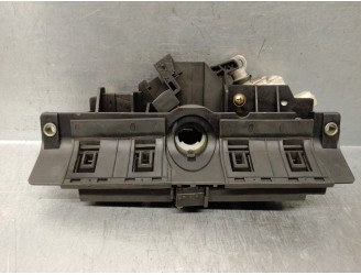 Recambio de maneta exterior porton para audi a6 berlina (4b2) 2.5 v6 24v tdi referencia OEM IAM 4B0827565H 7 PINES 4 PUERTAS