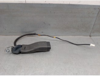 Recambio de enganche cinturon para infiniti ex 30d referencia OEM IAM 888421BA1C 888421BA1C 