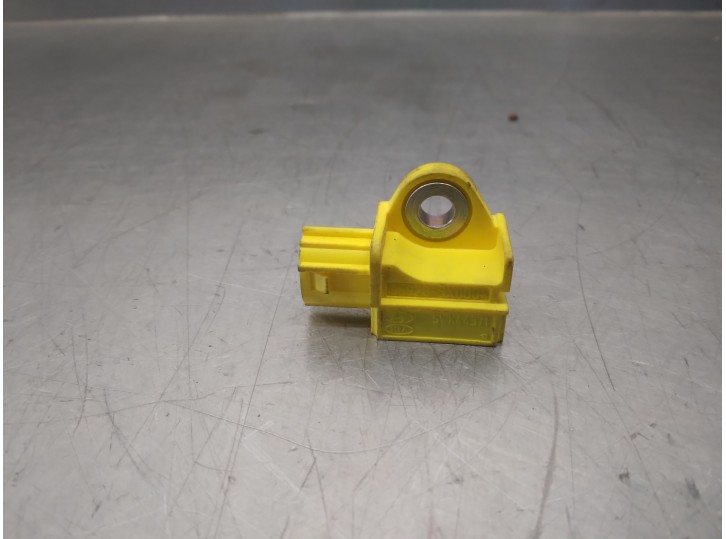 Recambio de sensor impacto para kia rio 1.4 crdi cat referencia OEM IAM 959203X000 
