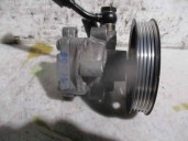 Recambio de bomba servodireccion para volkswagen passat berlina (3b3) 1.9 tdi referencia OEM IAM 8D0145177Q 7005 KYB