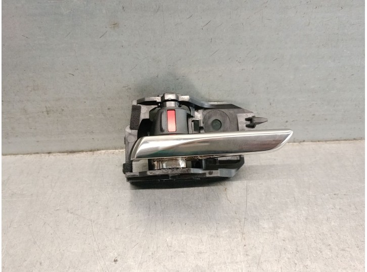 Recambio de maneta interior trasera izquierda para mazda 3 hatchback (bp) 2.0 skyactiv-g m hybrid referencia OEM IAM BCJHV8393 