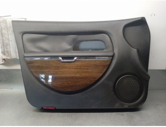 Replacement front left door trim panel for Citroën C6 2.7 V6 HDi FAP CAT (UHZ / DT17TED4) OEM IAM reference 9644739