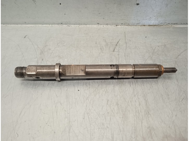 Replacement injector for Audi A6 saloon (4B2) 2.5 V6 24V TDI OEM IAM reference 059130201A 0432133825 BOSCH