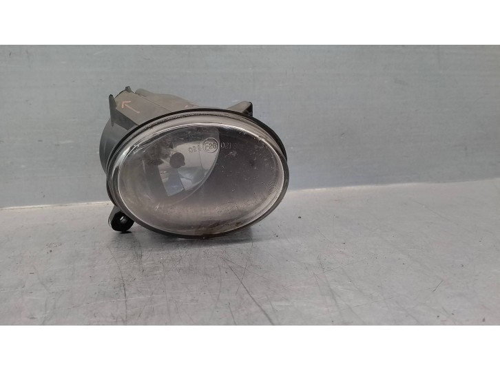 Recambio de faro antiniebla derecho para seat exeo st (3r5)(2009>) sport referencia OEM IAM 8T0941700A 