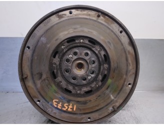 Recambio de volante motor para audi a6 berlina (4b2) 2.5 v6 24v tdi referencia OEM IAM 059105266A 059105266T 