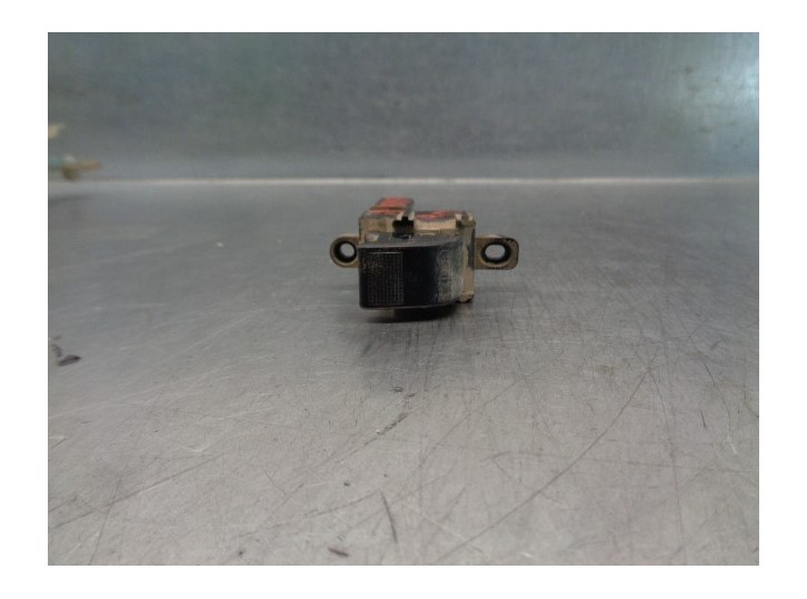 Recambio de mando elevalunas delantero derecho para ford ranger (es) 2.5 tdci cat referencia OEM IAM 0570TH7 