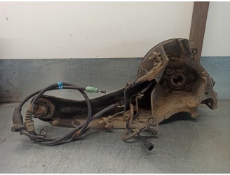 Recambio de mangueta trasera derecha para jeep compass 2.4 16v cat referencia OEM IAM 5272714AC 