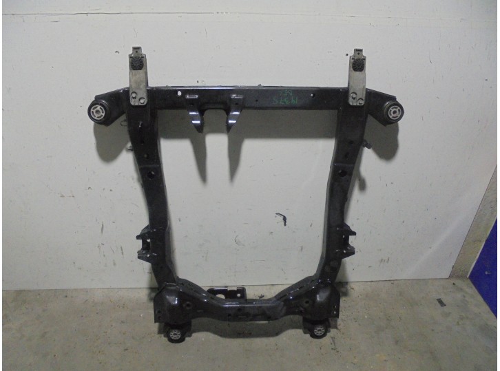 Recambio de puente delantero para opel insignia berlina 2.0 cdti cat referencia OEM IAM 302144 CUNA MOTOR SUELO BURRA 29
