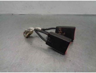 Recambio de enganche cinturon para skoda fabia (6y2/6y3) 1.4 referencia OEM IAM 6Y0857488  
