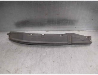 Recambio de molduras traseras para smart forfour 1.5 cat referencia OEM IAM A4547320121 