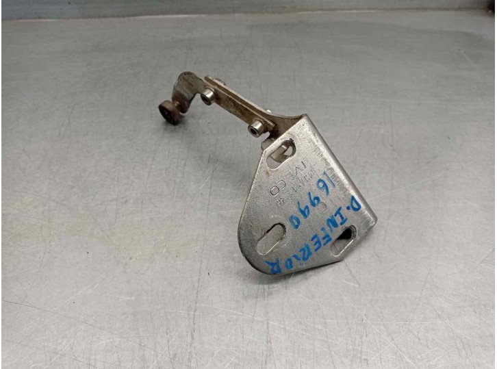 Recambio de bisagra puerta para iveco daily ka 2.3 diesel cat referencia OEM IAM 70711  