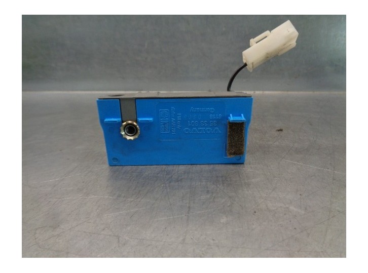 Recambio de antena para volvo c70 cabriolet 2.3 20v turbo cat referencia OEM IAM 3533801 