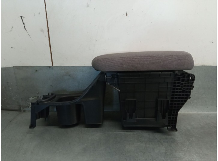 Recambio de apoyabrazos central para honda jazz v (gr_, gs_) 1.5 ehev (gr3, gr6) referencia OEM IAM 83405TZBE0 LEB8 