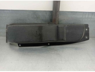 Recambio de molduras delanteras para iveco daily ka 2.3 diesel cat referencia OEM IAM 504099524  