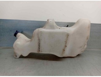 Replacement washer fluid reservoir for Iveco Daily KA 2.3 Diesel CAT OEM IAM reference 3801899 