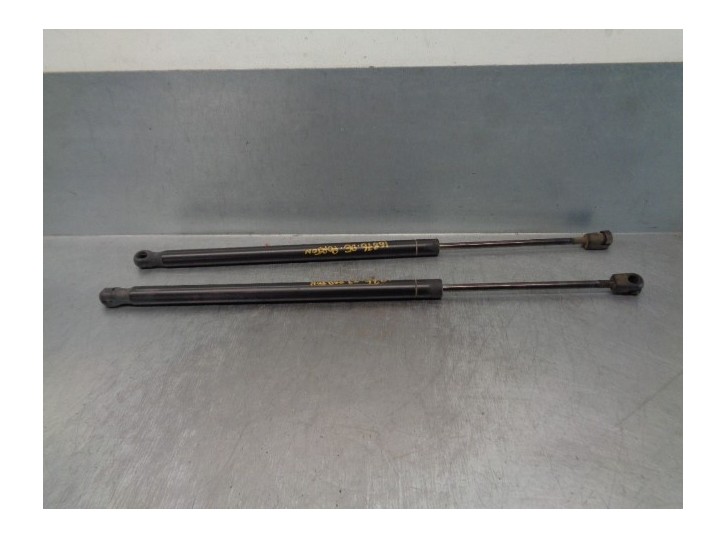 Recambio de amortiguadores maletero / porton para jeep compass 2.4 16v cat referencia OEM IAM 05115226AB 