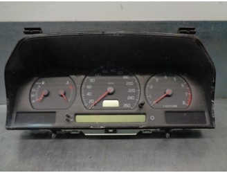 Recambio de cuadro instrumentos para volvo c70 cabriolet 2.3 20v turbo cat referencia OEM IAM 9472525 9451530 