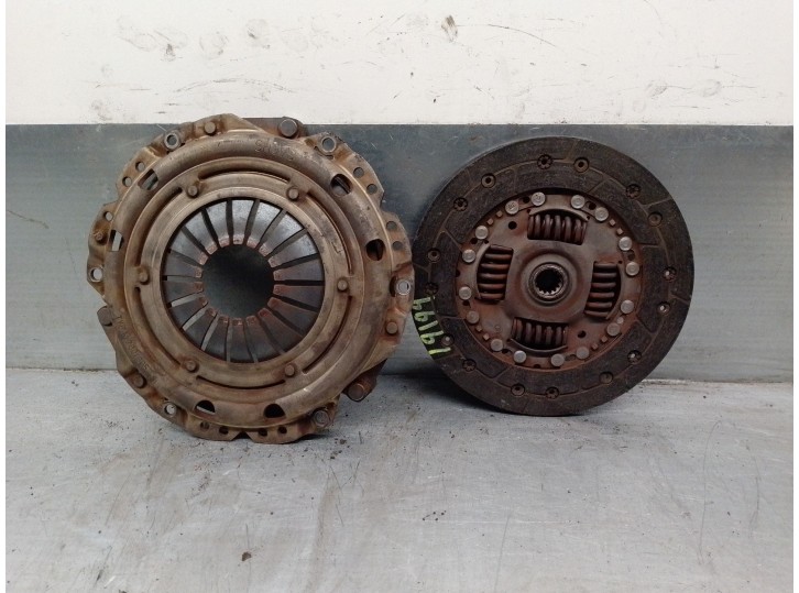 Recambio de kit embrague para opel astra j lim. 1.6 16v cat referencia OEM IAM 6606036 3082000538 SACHS