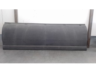 Recambio de molduras traseras para iveco daily caja cerrada (2006 =>) 2.3 diesel cat referencia OEM IAM 500326818 