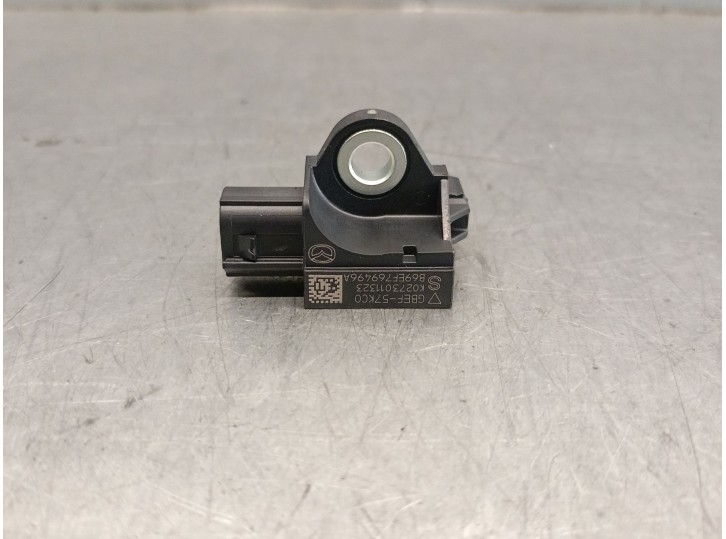 Recambio de sensor impacto para mazda 3 hatchback (bp) 2.0 skyactiv-g m hybrid referencia OEM IAM GBEF57KC 