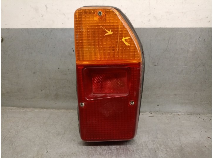 Recambio de piloto trasero derecho para renault 12 familiar gtl 847-98 referencia OEM IAM 7700631311 7701009221 