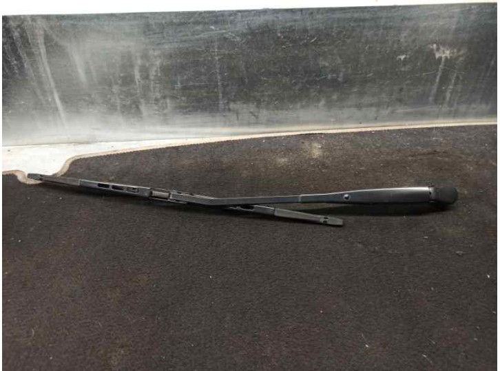 Recambio de brazo limpia trasero para toyota prius (nhw20) 1.5 cat referencia OEM IAM 