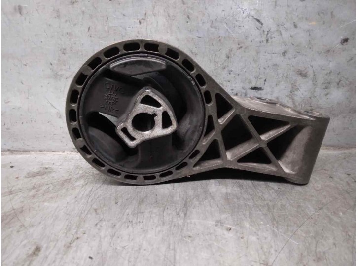 Replacement engine mount for Opel Insignia saloon 1.8 16V OEM IAM reference 13228305 684620 