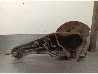 Recambio de mangueta trasera izquierda para dodge caliber 2.0 16v cat referencia OEM IAM 5272715AA CESTA 41 B