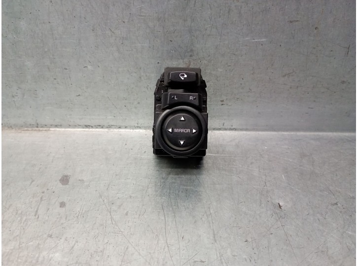 Recambio de mando retrovisor para kia rio iv (yb, sc, fb) 1.0 t-gdi 100 referencia OEM IAM 93530H8000 93530H8000 