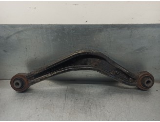 Recambio de brazo suspension superior trasero derecho para opel insignia sports tourer 2.0 16v cdti referencia OEM IAM 13268882 