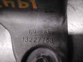 Replacement engine mount for Opel Insignia Berlina 1.8 16V OEM IAM reference 13227753 684610 