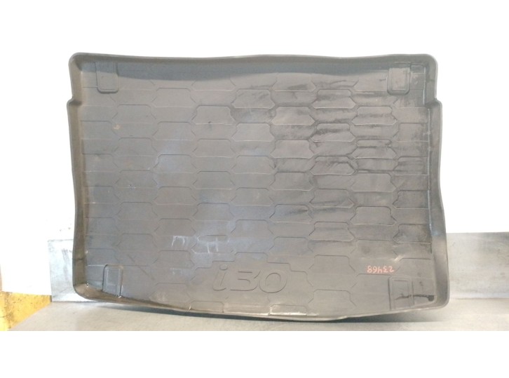 Replacement rear parcel shelf for Hyundai i30 (PDE, PD, PDEN) 2.0 N OEM IAM reference G4122ADE00 