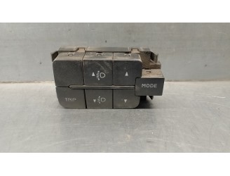 Recambio de mando luces salpicadero para iveco daily caja cerrada (2006 =>) 2.3 diesel cat referencia OEM IAM 69500781 B569 BITR