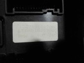 Replacement relay / fuse box for BMW X5 (e53) 4.4i automatic OEM IAM reference 61138380405 