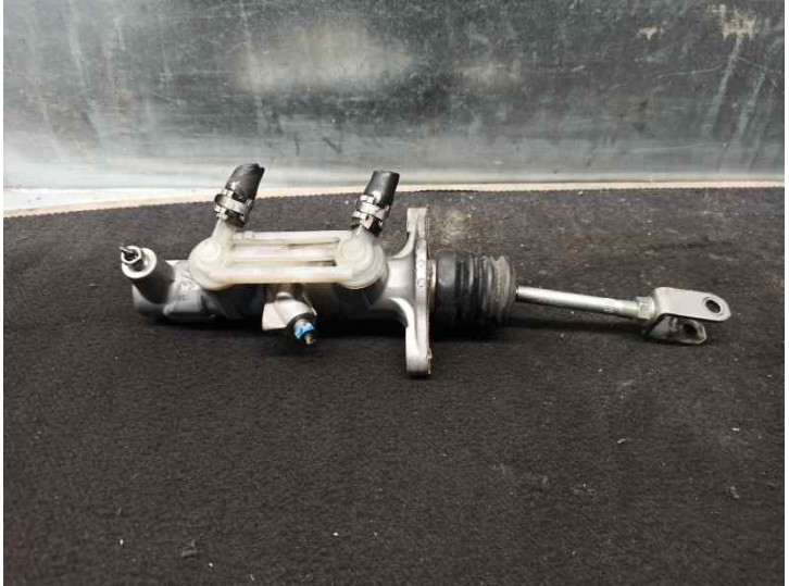 Recambio de bomba freno para toyota prius (nhw20) 1.5 cat referencia OEM IAM 4720047020  